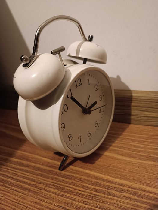 Ceas de masa vintage