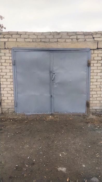 Гараж целикат су өтпилі