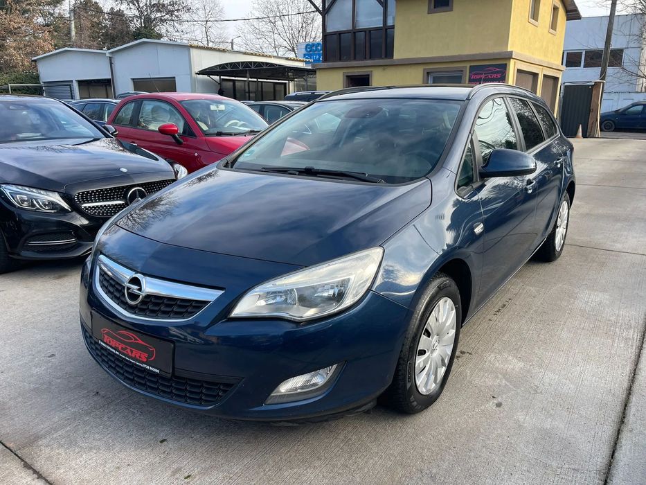 Opel Astra Opel Astra 2.0Cdti // Vindem in Rate Avans Zero cu Buletinul //