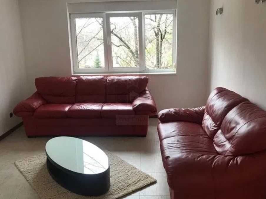 Дава се под наем Двустаен апартамент в Пловдив, Каменица 1 - 42 кв.м за 198.9 € - Снимка #1