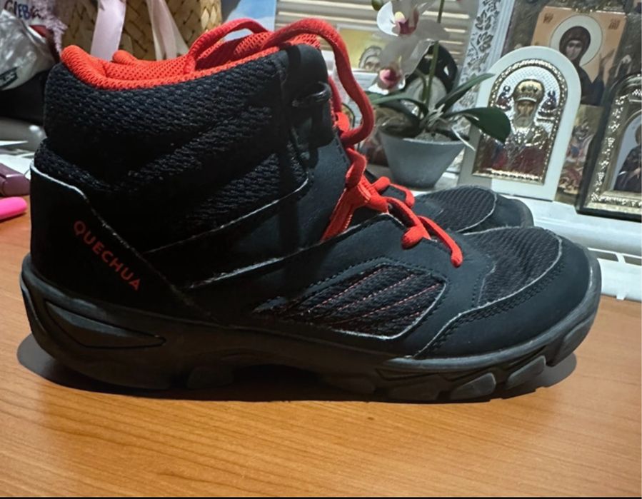 Bocanci drumeție mărimea 38