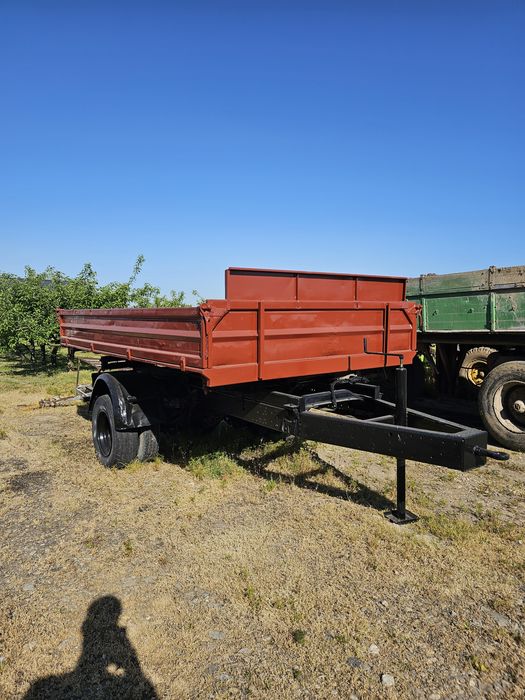 Remorcă agricolă basculabilă 2 osii – stare foarte bună