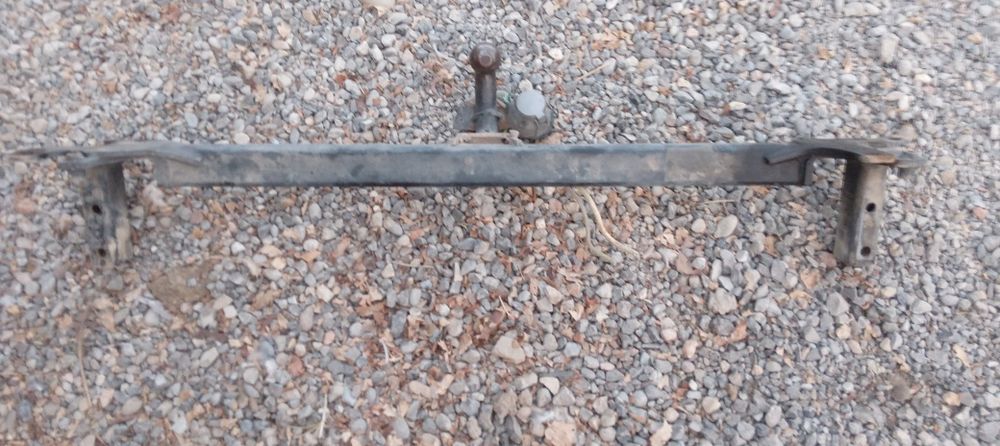 Фаркоп на ауди с4