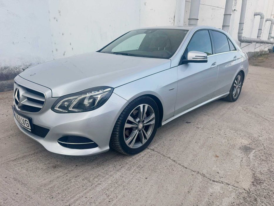 MERCEDES E220 2016 2.2CDi 170 CP E6 CutieAut Clima Piele Navi XenonLED