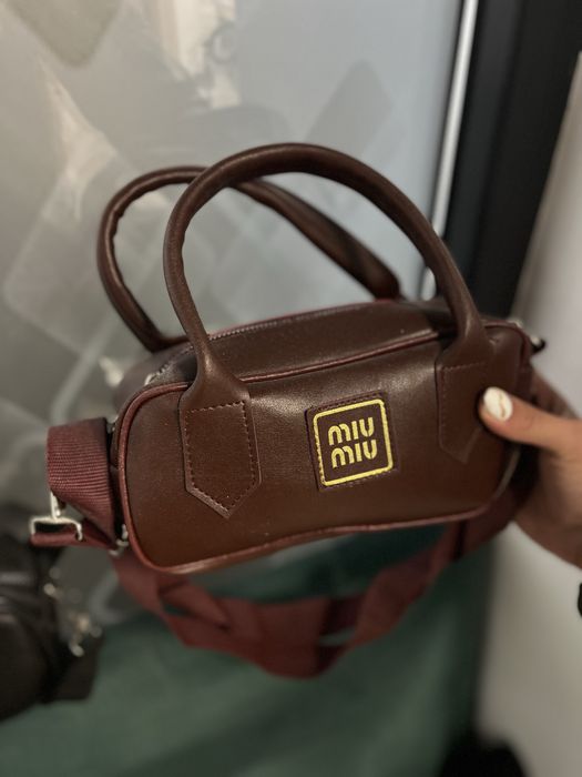 Дамски чанти mui mui, guess