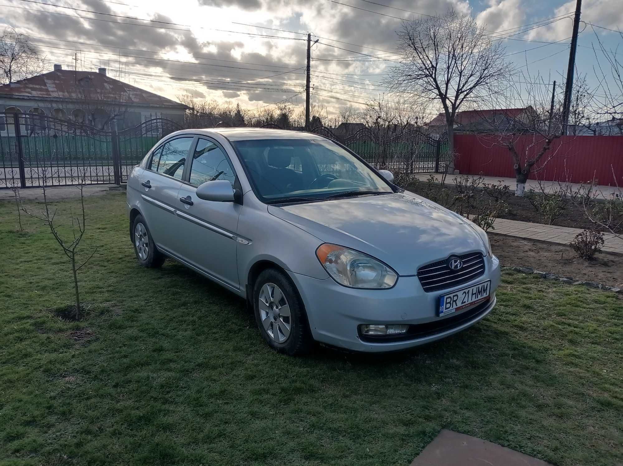 Hyundai Accent 1.4 benzina +GPL, an fabricatie 2007