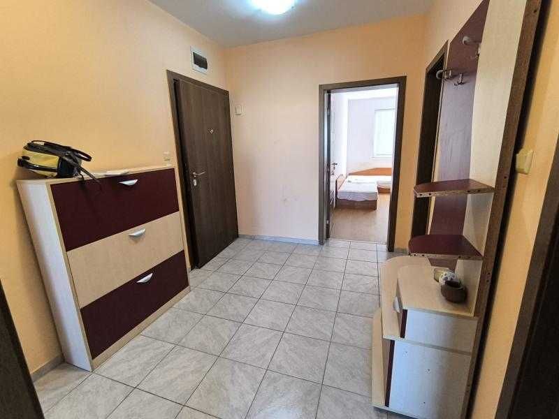 Дава се под наем Тристаен апартамент в Бургас, Славейков - 95 кв.м за 408 € - Снимка #7