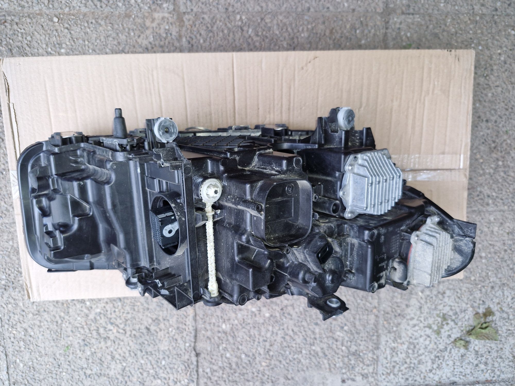 Far stânga bmw seria 5 g30 g31 laser