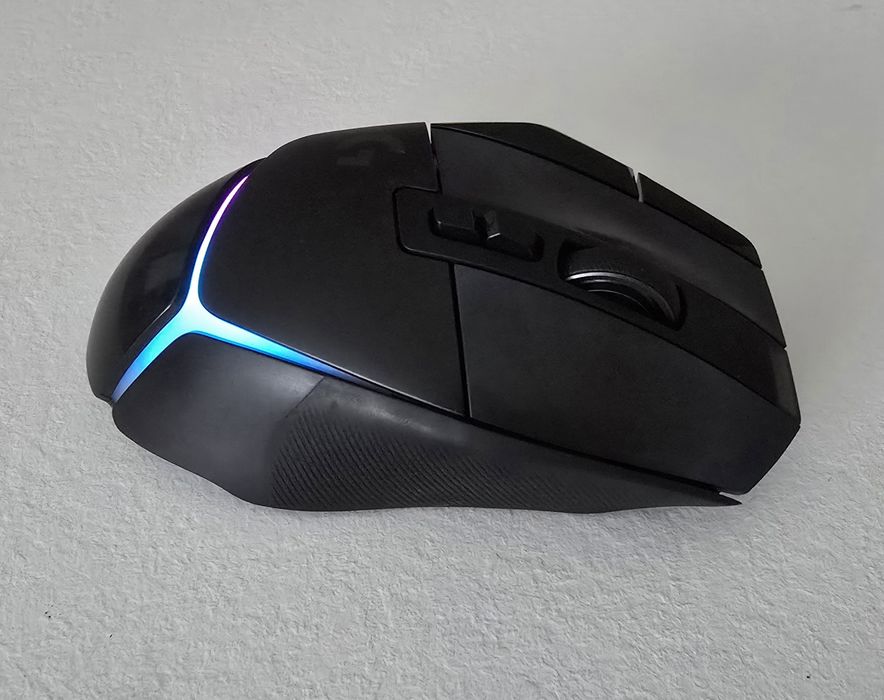 Logitech G915 TKL si G502 X Plus set premium de gaming