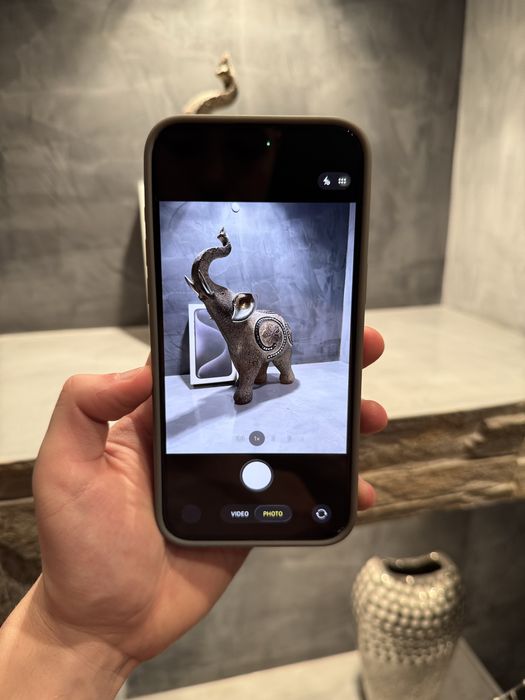 КАТО ЧИСТО НОВ Iphone 15 Pro Max Black Titanium 256 GB