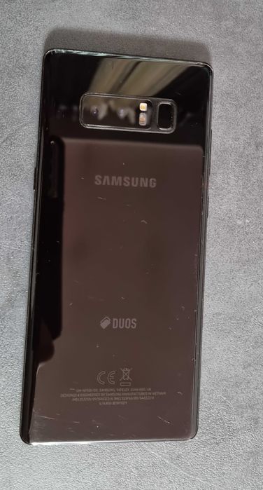Продавам Samsung Note 8 64гб