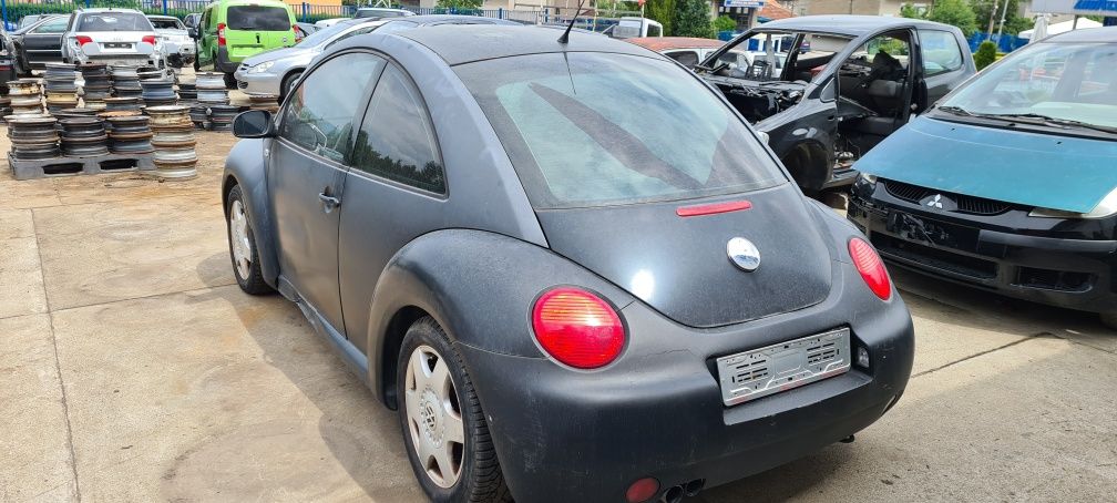 Volkswagen Beetle 1.9 tdi на части