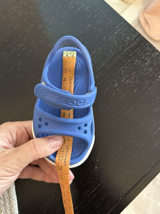 Sandale Crocs marimea 20