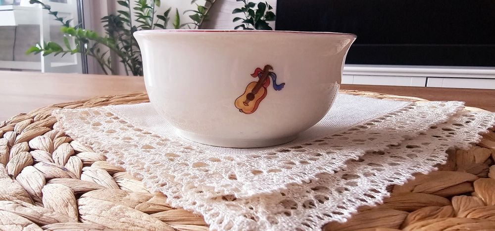 Детска порцеланова купичка