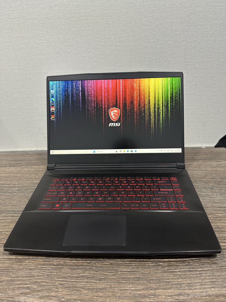 12-ядерный мощный i7 ноутбук MSI для игр и графики