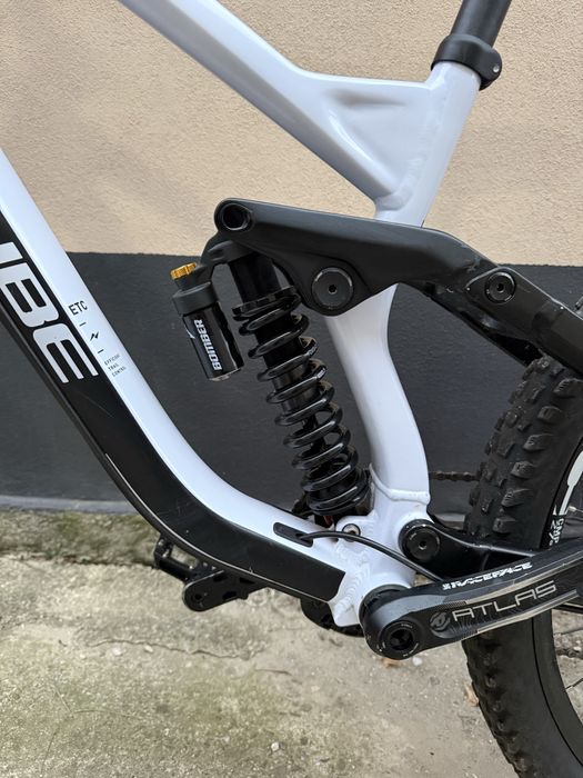 Vand bicicleta downhill Cube two 15 race 2021