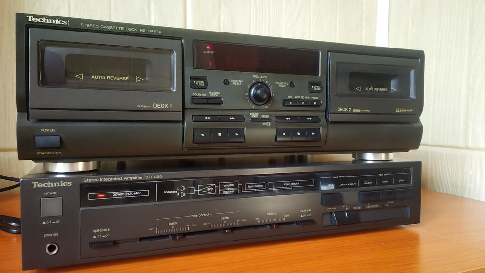 Продаю усилитель и деку Technics