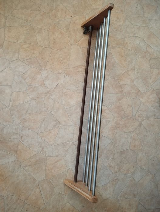 Продам вешалку.Б/у.