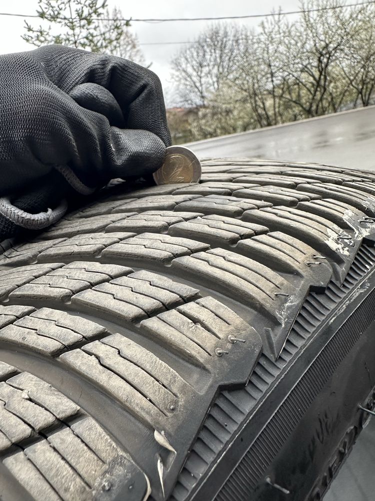 Продавам зимни  гуми спорт пакет  Michelin Pilot Alpin 5 285/35/21