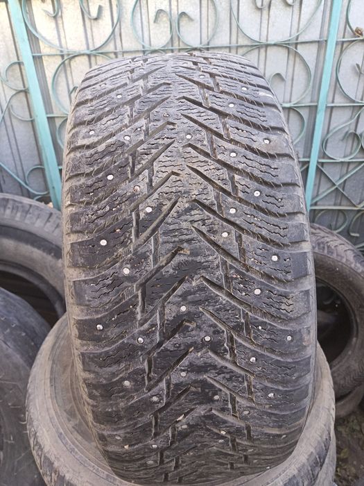 Продам шины в нормальном состояние состоянии