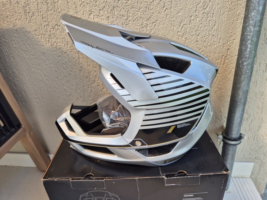 Cască bicicletă 100% XL Nou