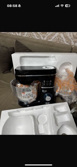 Продам новый куханный комбайн