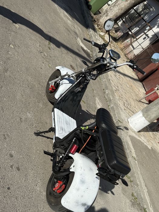Vând Scuter electric