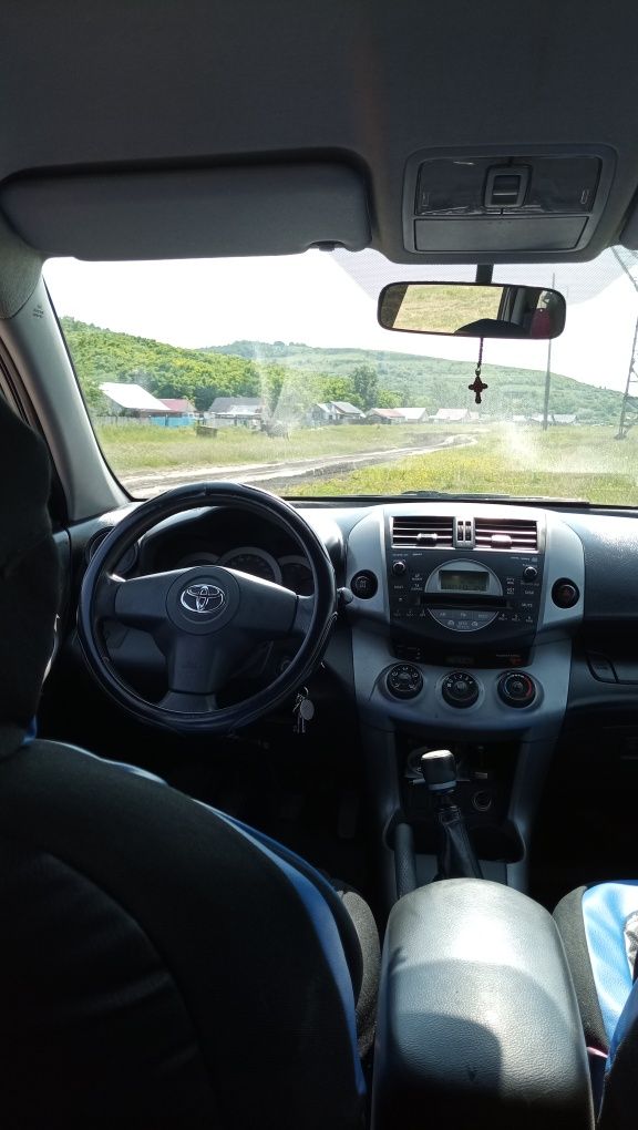 Toyota RAV4 motor 2 2 dizel din 01 11 2007 fără rugină 255869 km reali