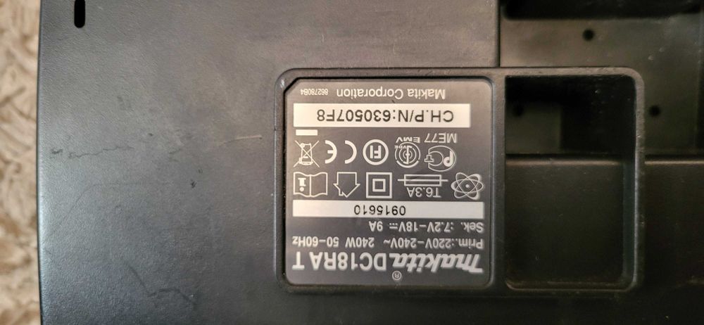 MAKITA Incarcator DC18RA Fuctional