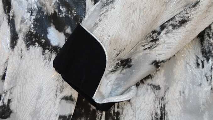 Compleu nou din 3 piese (fusta, bluza, sacou) Lady lux