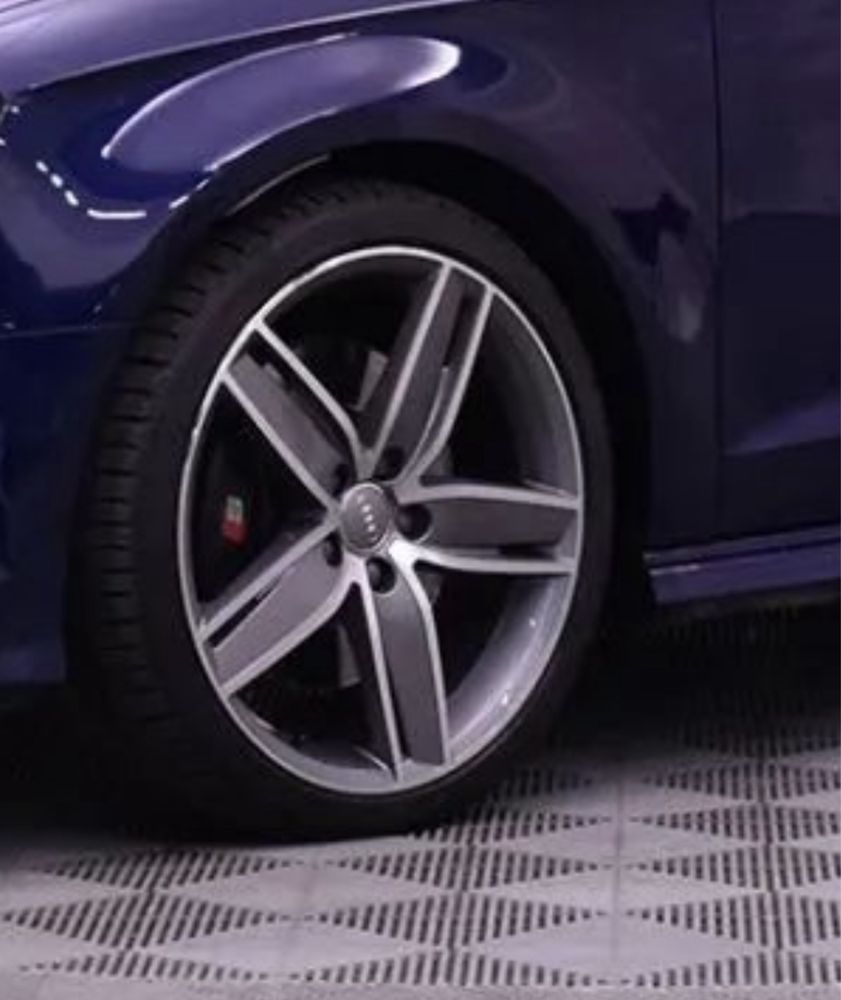 Jante Audi Q3 A3 19 anvelope vara 255 40 R19 OE