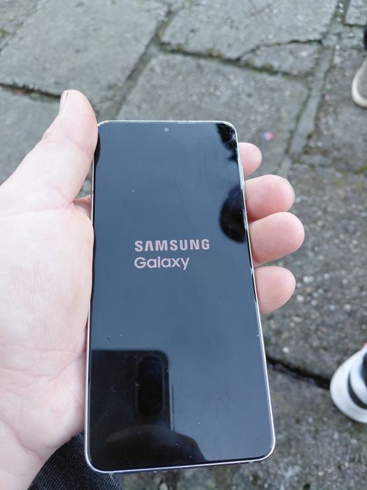 Vând samsung galaxy s21