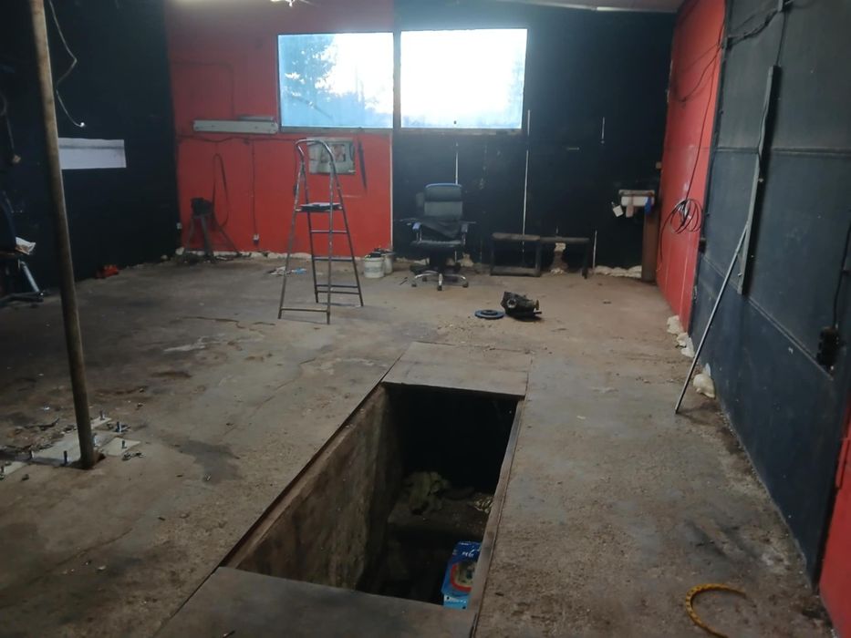 Давам под наем голям гараж в София