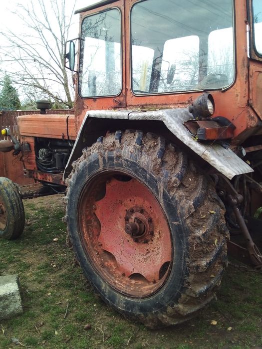 Vand tractor UTB 650