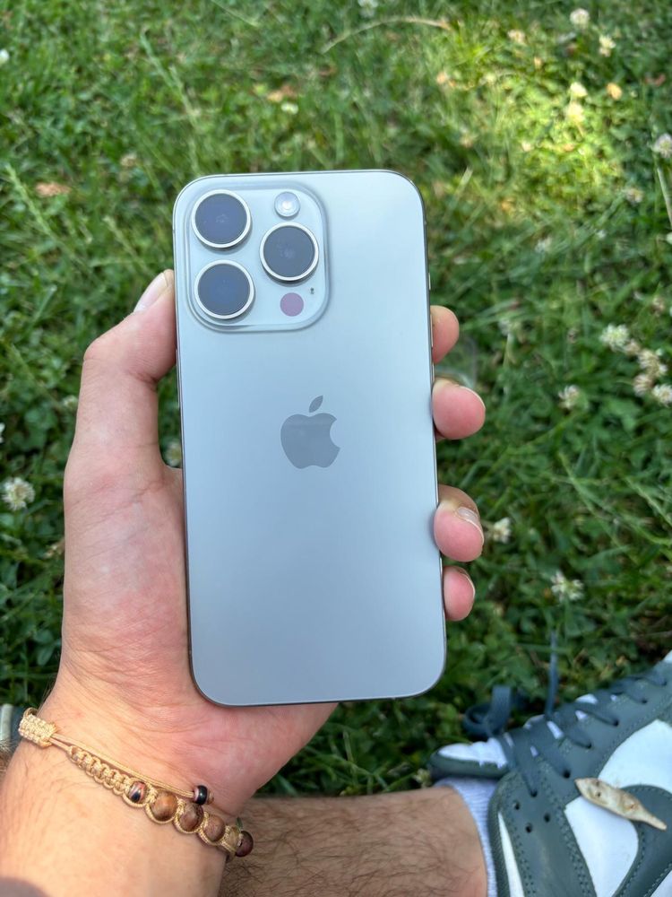 Iphone 15 pro 128 GB