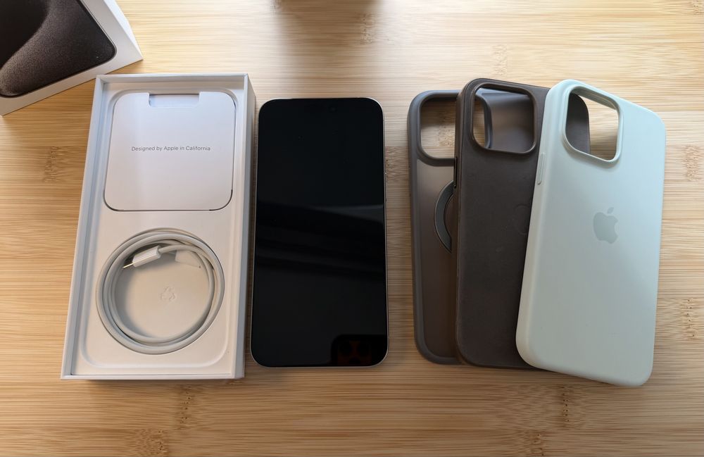 iPhone 15 Pro Max 256GB White Titanium