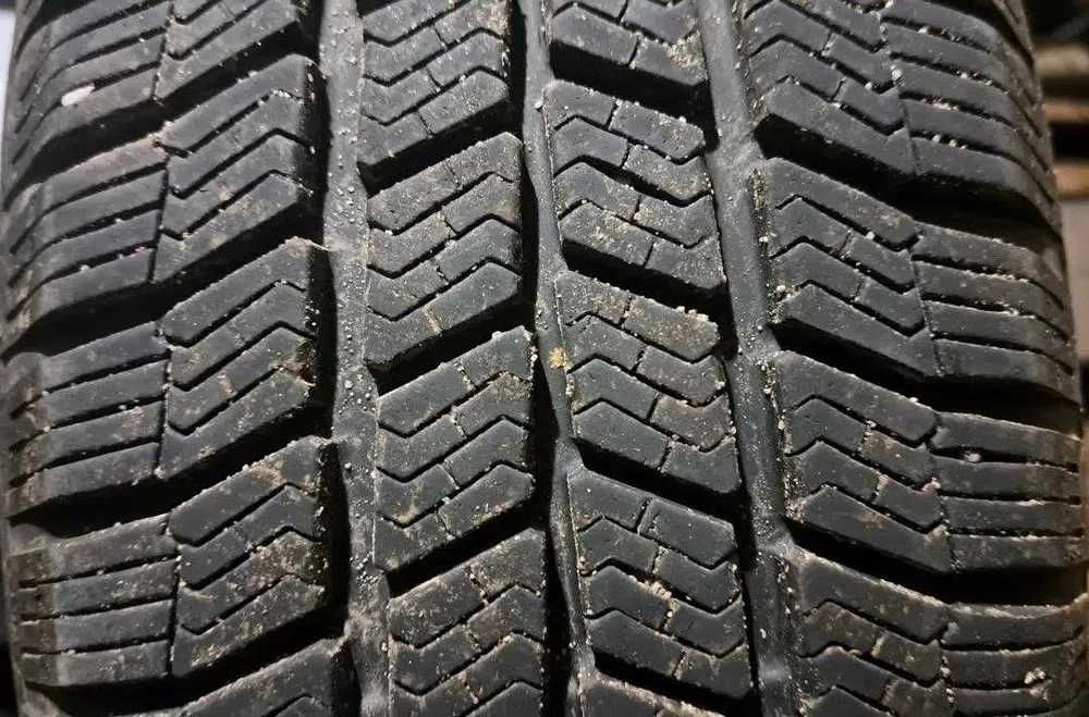 Anvelope NOI Germania plus o janta (all season) Barum 185/65/15, 88 T