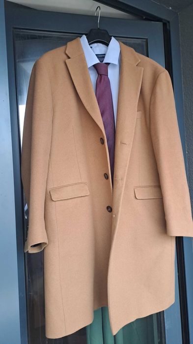Мъжко палто за дипломати и агенти