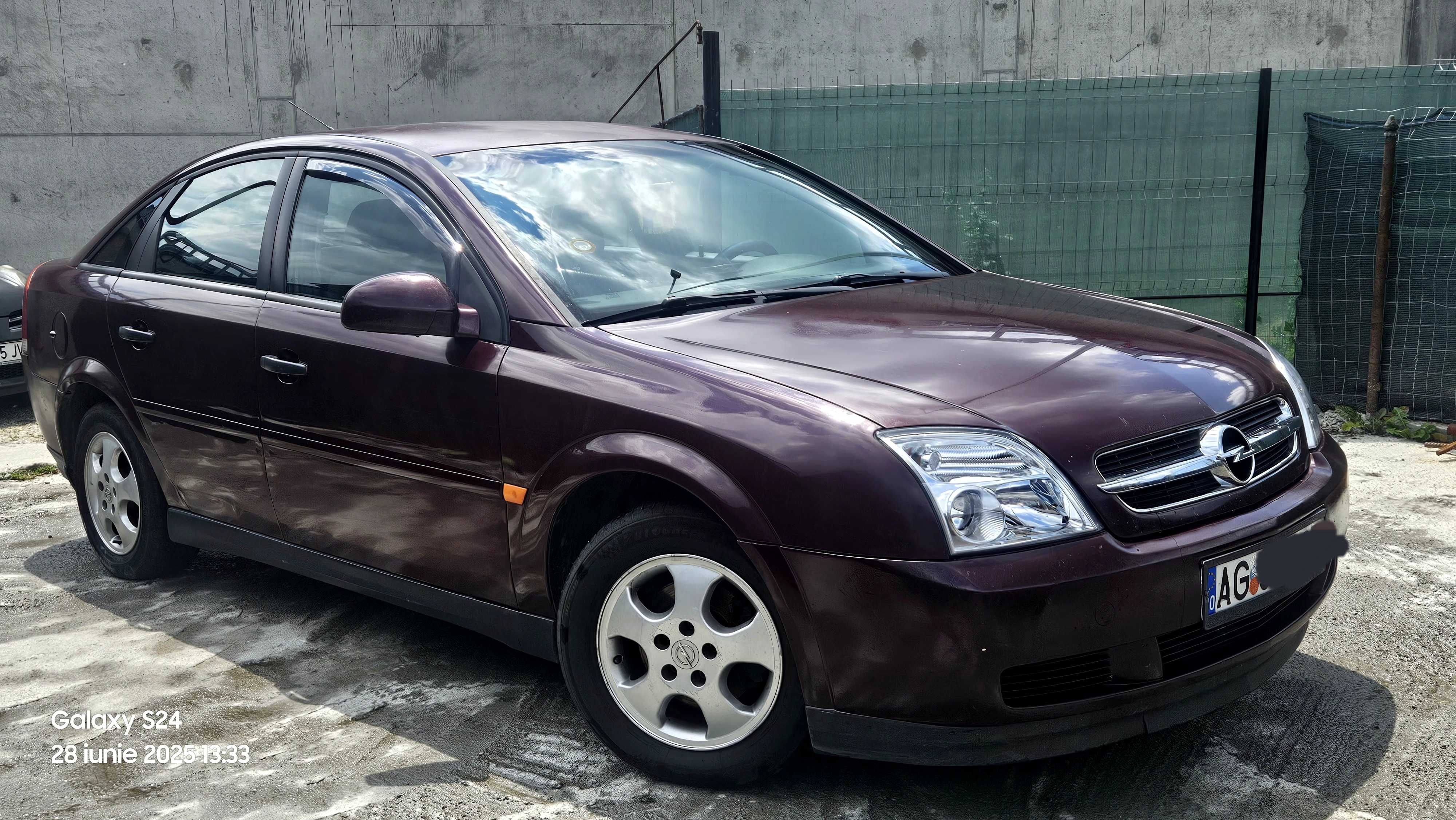 Opel vectra C 2.0. Limuzina