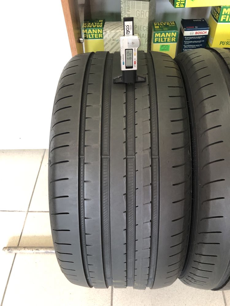 245 35 18 Goodyear de vara