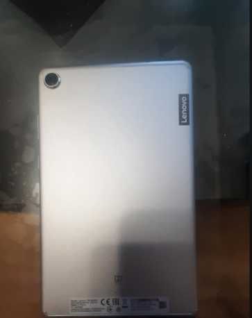 Таблет Lenovo TAB M8, 16GB, 2GB