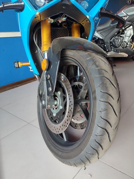 Ducati super motor 400cc injector