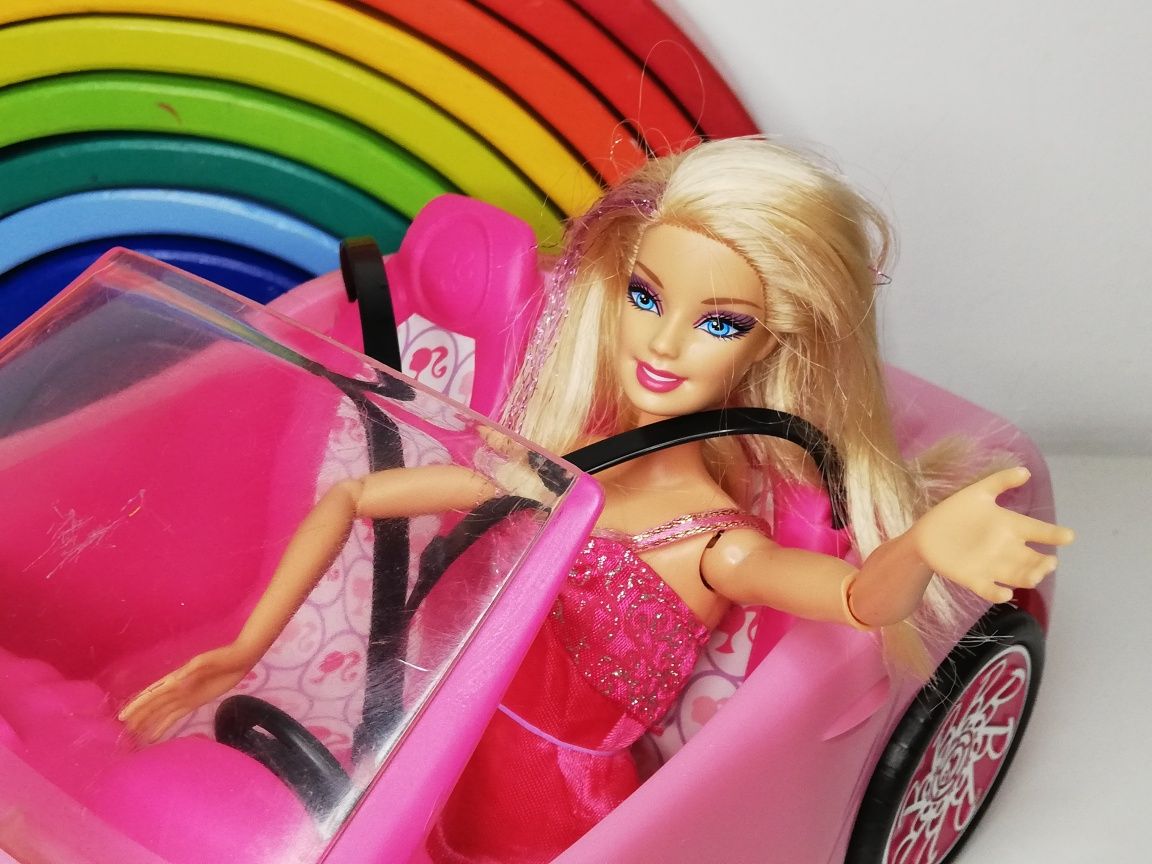 Mașina Barbie originala Mattel. +păpușă