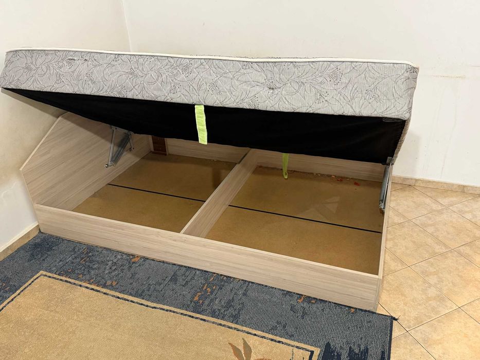 СПЕШНО: Легло + матрак