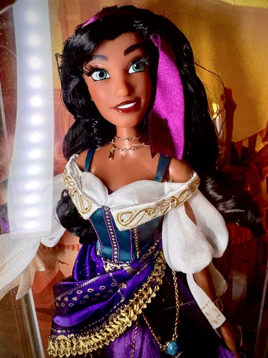 NRFB Papusa Editie Limitata Disney Esmeralda Cocosatul de La Notre Dam