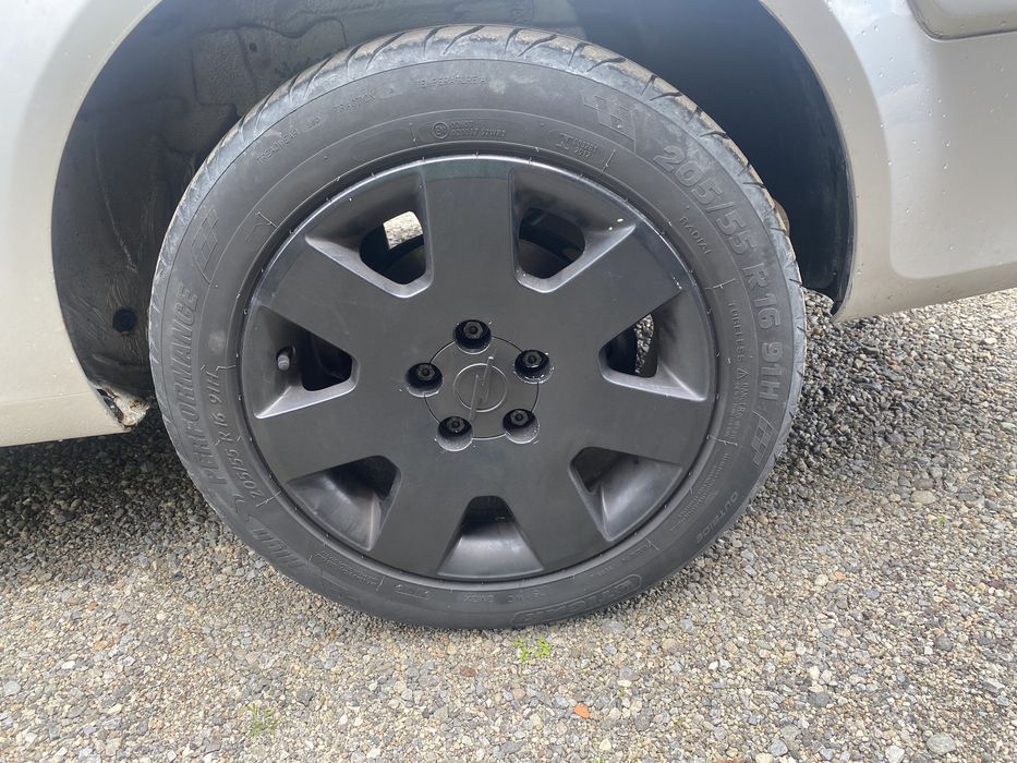 Jante astra h cu cauciucuri de vara 205/55 r16