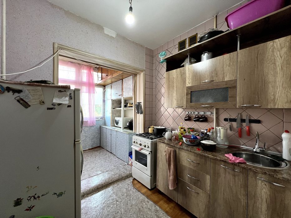 Продаётся 3-х ком квартира 70 м2 на Юнусабад-5,Американское посольство