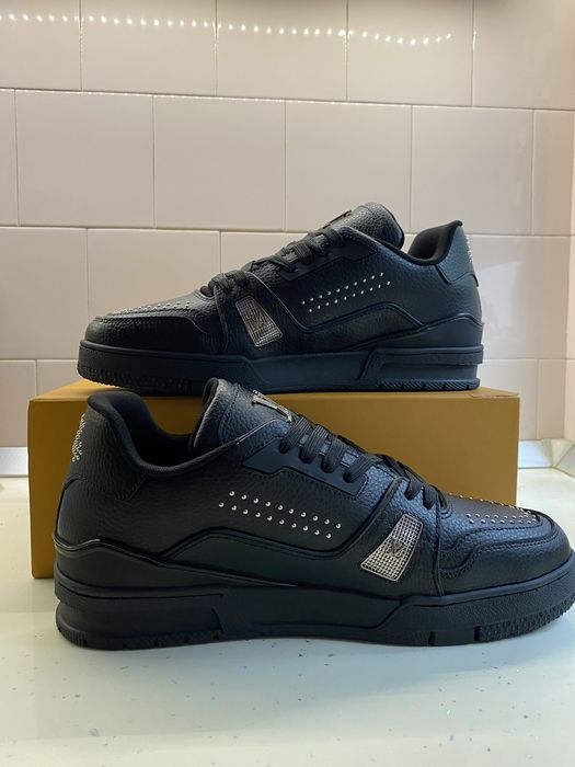 Louis Vuitton Trainer Luxury Black