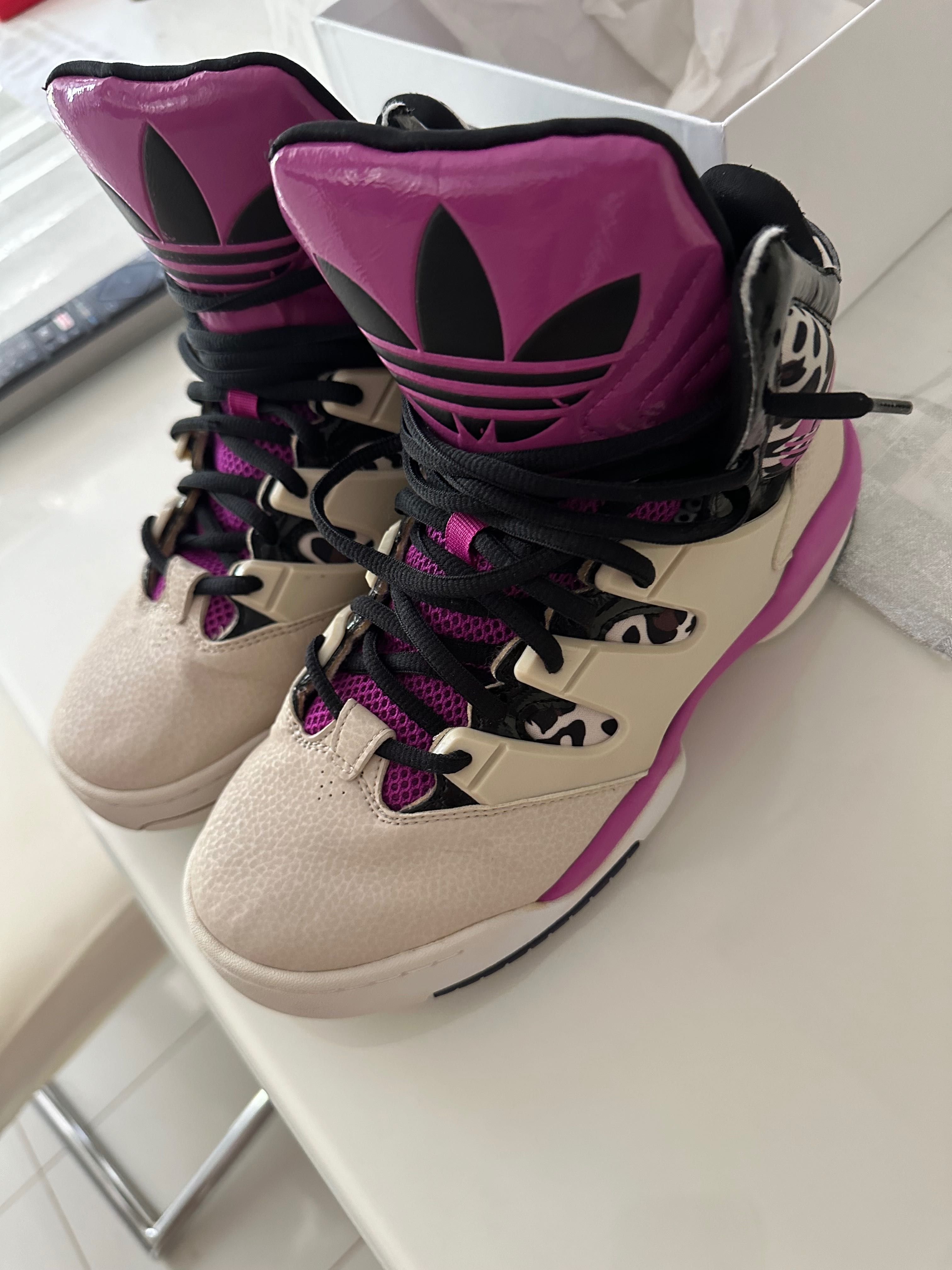 Дамски Обувки Adidas - ОРИГИНАЛНИ