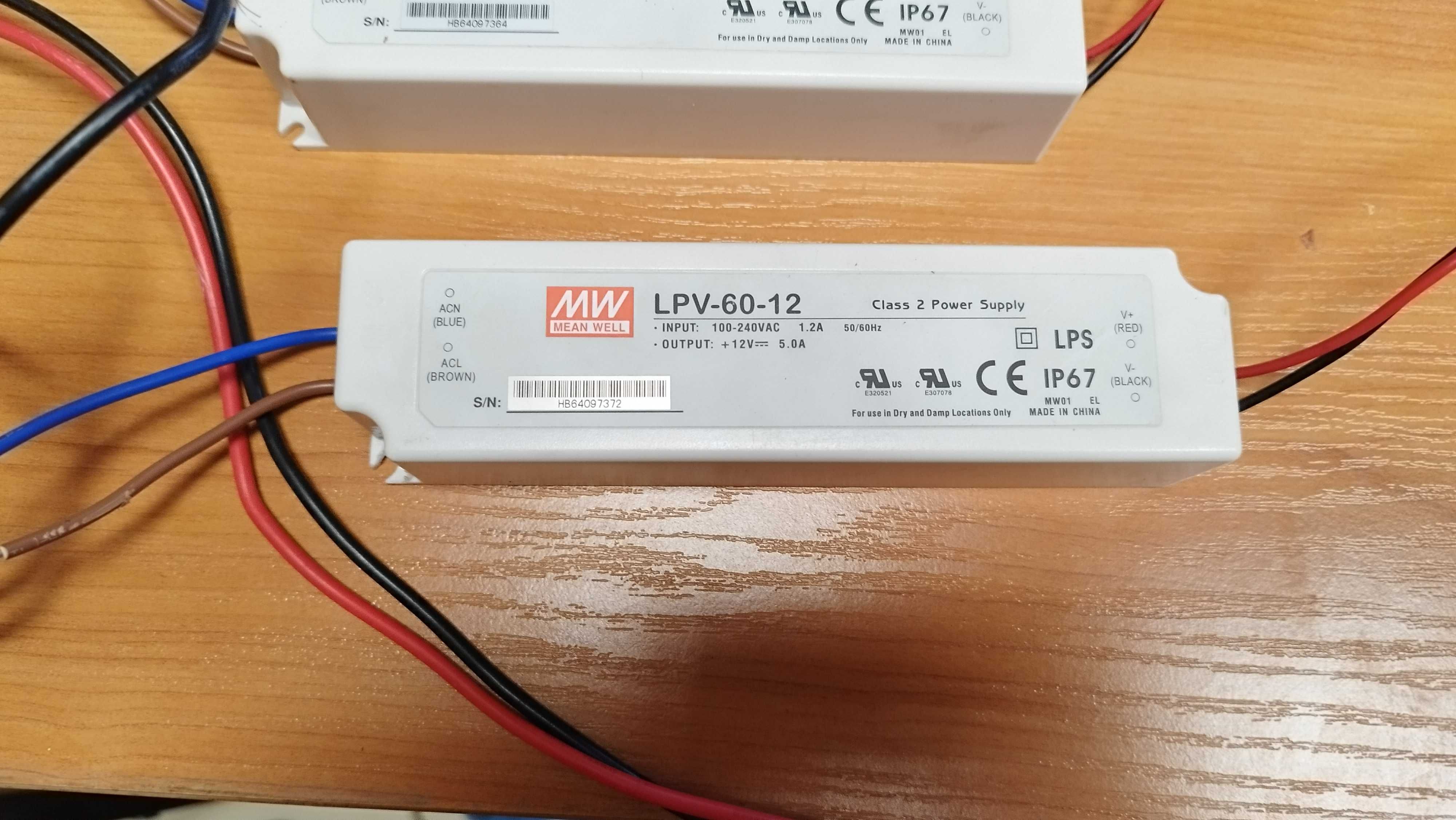 Захранване Импулсно LED  MEAN WELL  LPV - 150W / 100W - 12V